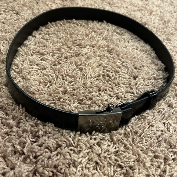 Prada belt in great condition only worn a few times! Fits about like a size 33! - Picture 2 of 3